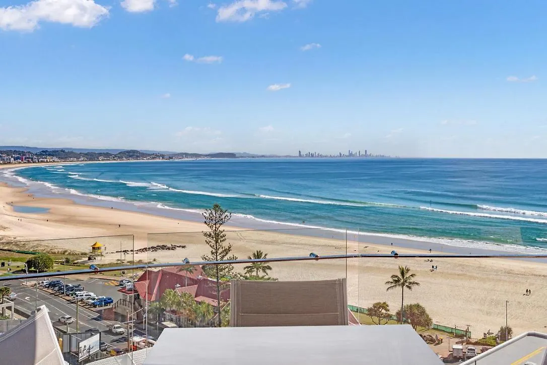 2 Bedroom Penthouse Kirra Point No.19 Gold Coast 0*,  Austrálie